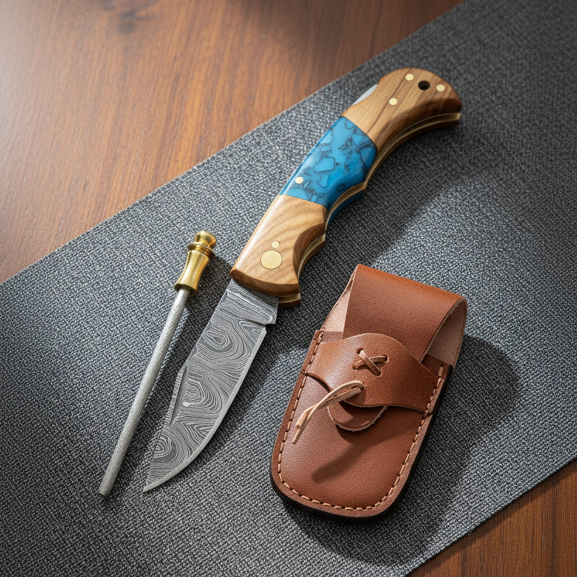 6.5' Handmade Damascus Steel Pocket Knife with Leather Sheath | FOR-001